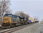 CSX 5437 on I001